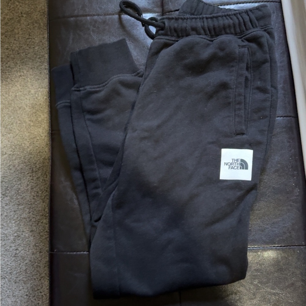 North Face Sweatpants. Size Small. Black. Washed once. Never worn